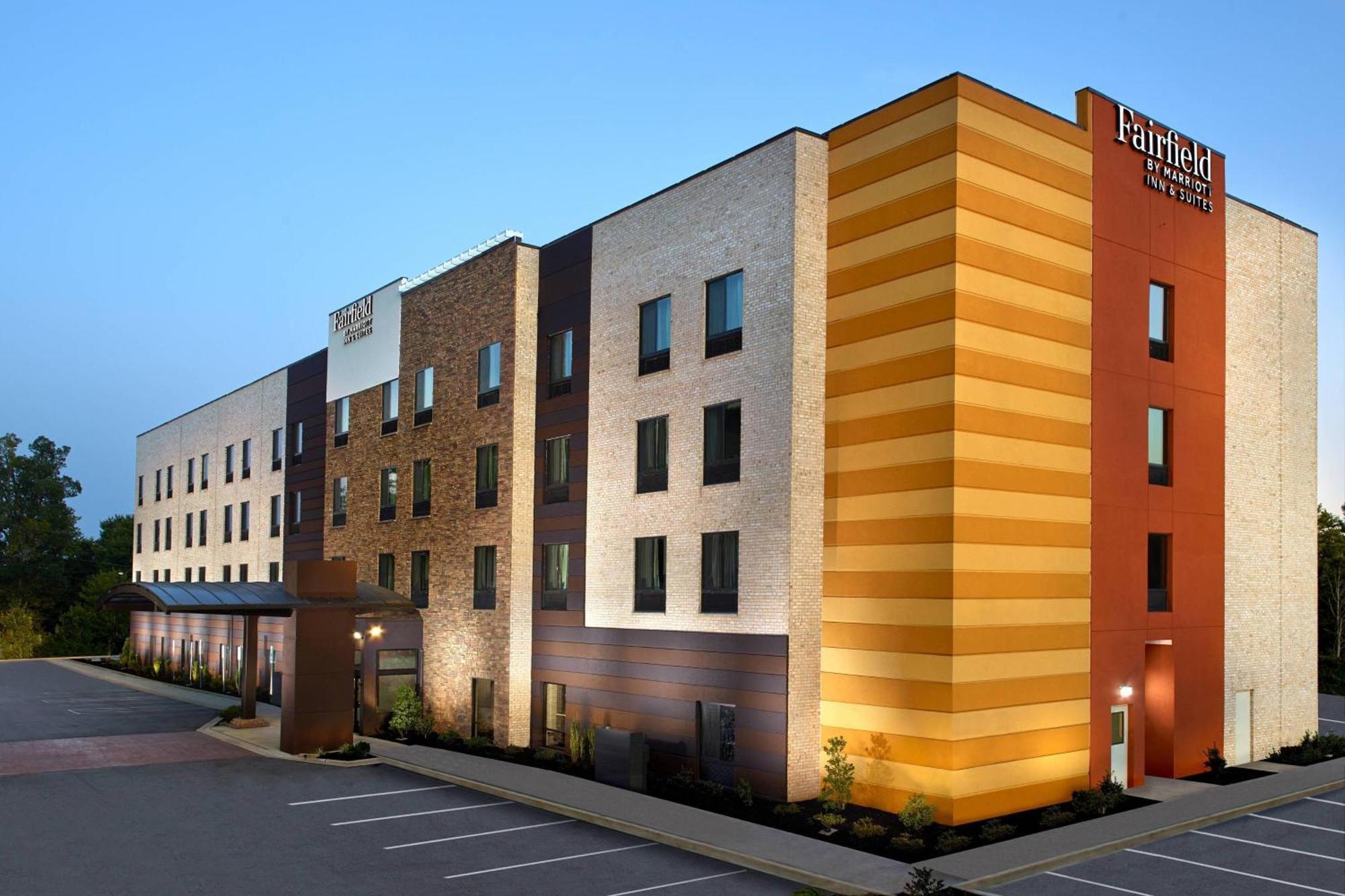 Fairfield Inn & Suites By Marriott Asheville Airport/Fletcher Exterior photo
